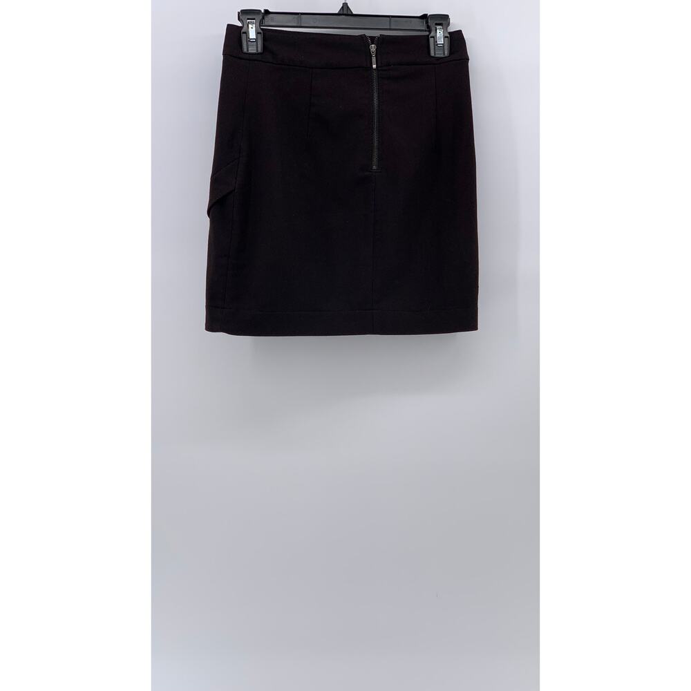 Dynamite Women's Black Solid Asymmetrical Slit-He… - image 2